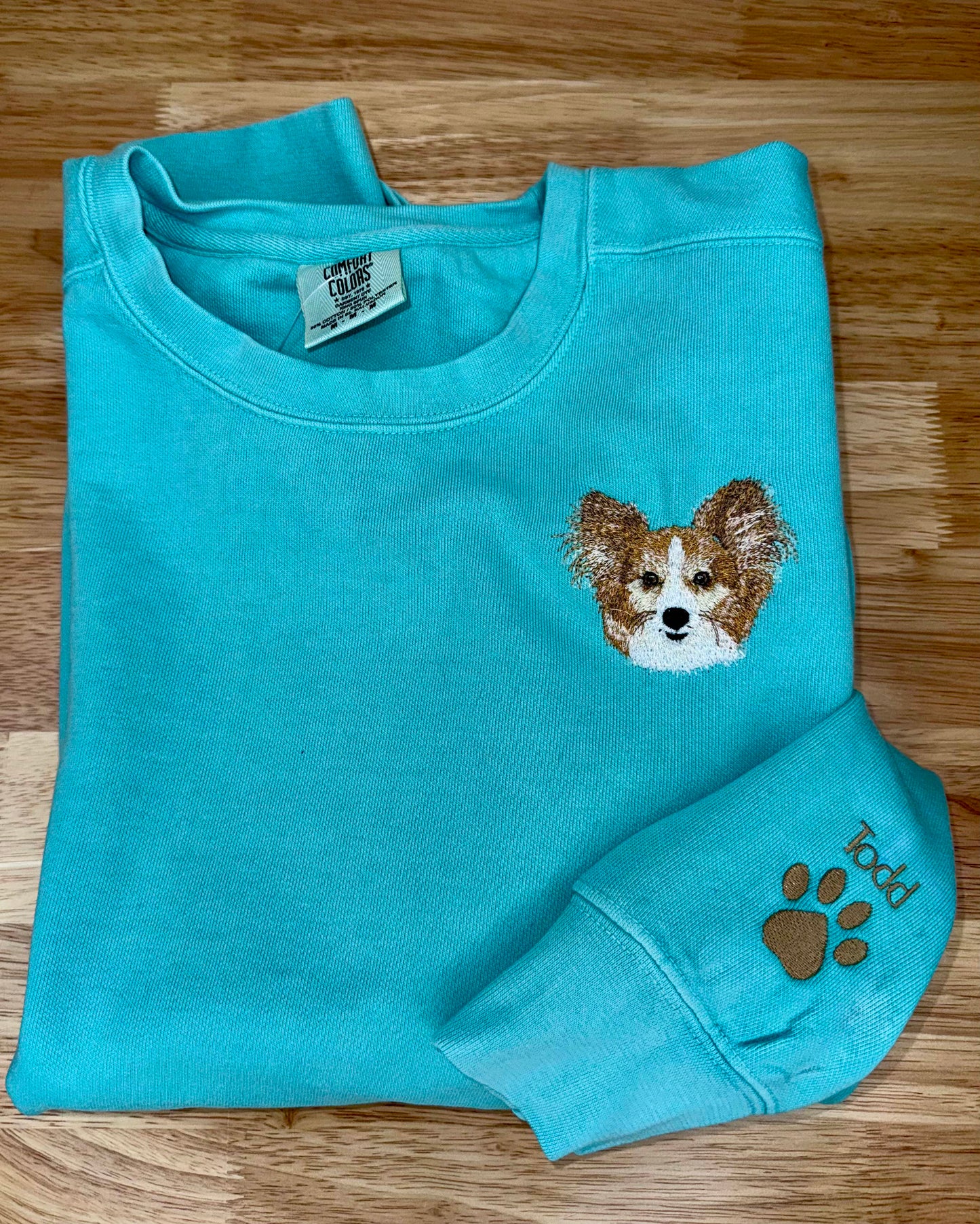 Custom Embroidered Pet Sweatshirt for 3-4 Pets